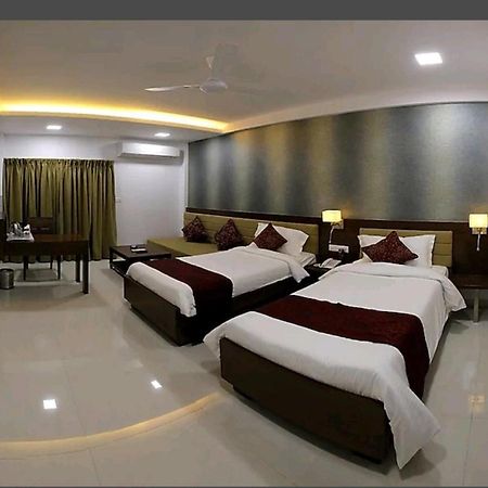 Hotel Raviraj, Chhatrapati Sambhaji Nagar Aurangabad  Exterior foto